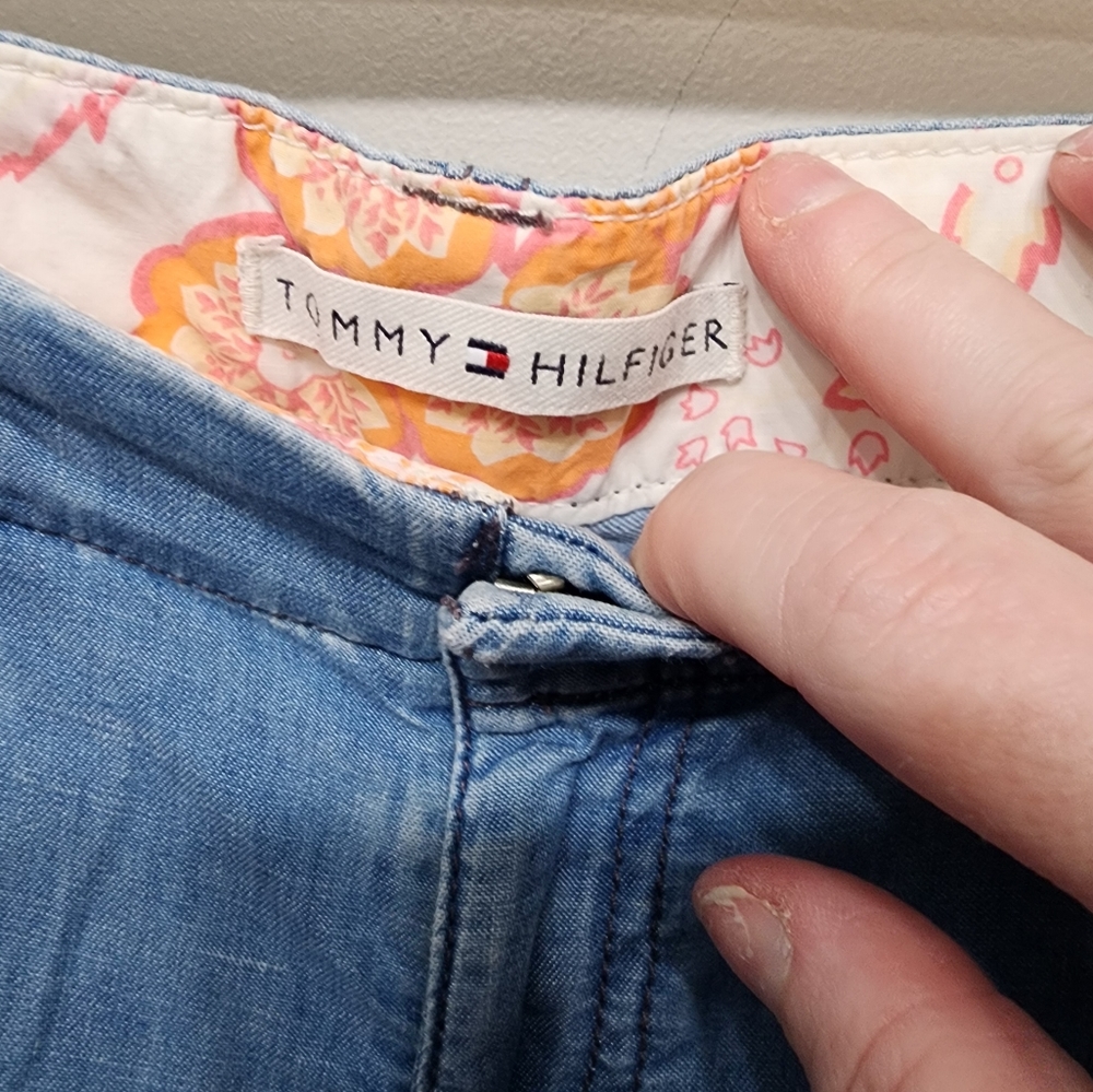 Tommy Hilfiger Jean Size 4 Women's Cotton Casual Denim B441 - Picture 3 of 6